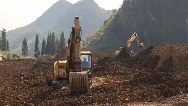 興仁市屯腳鎮(zhèn)九頭村推進高標準農(nóng)田建設。貴州省農(nóng)業(yè)農(nóng)村廳供圖