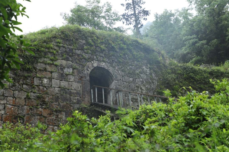 圖為海龍屯遺址。顧蘭云攝